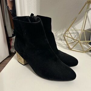 Liz Claiborne memory foam ankle booties